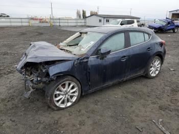  Salvage Mazda 3