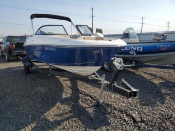  Salvage Bayliner Boat