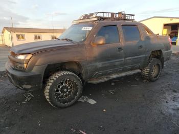  Salvage Chevrolet Avalanche