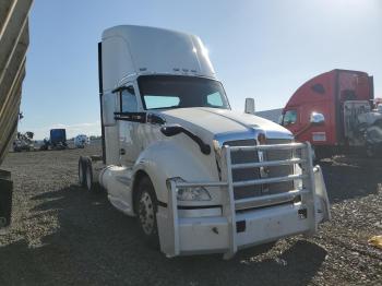  Salvage Kenworth T680
