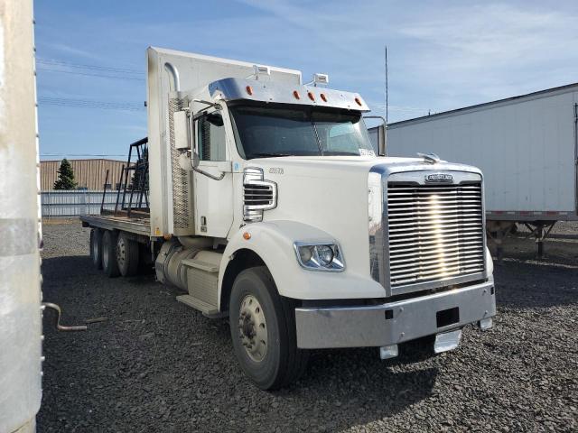  Salvage Freightliner 122sd