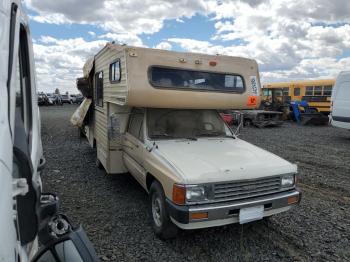 Salvage Toyota Pickup