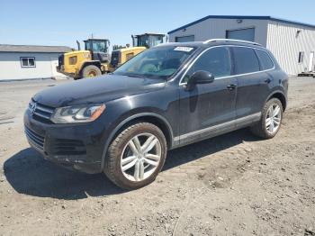  Salvage Volkswagen Touareg