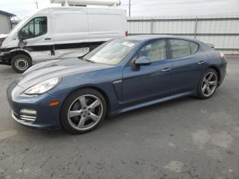  Salvage Porsche Panamera
