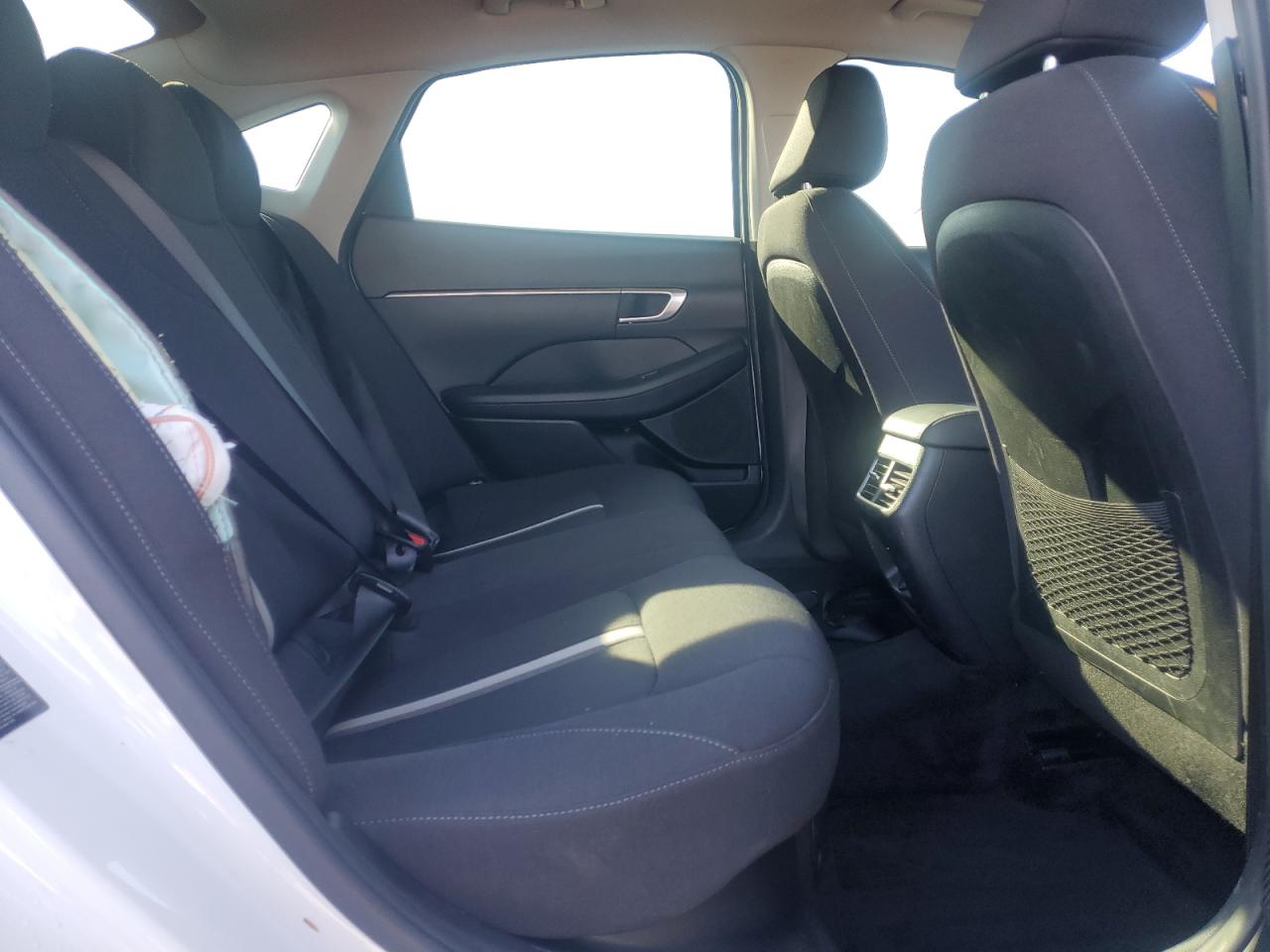 Hyundai SONATA Hybrid Image 11