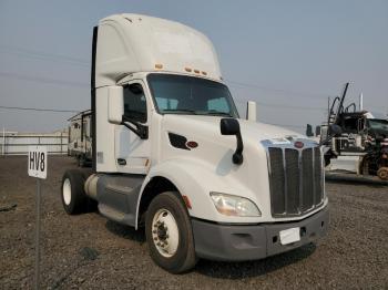  Salvage Peterbilt Tractor 579