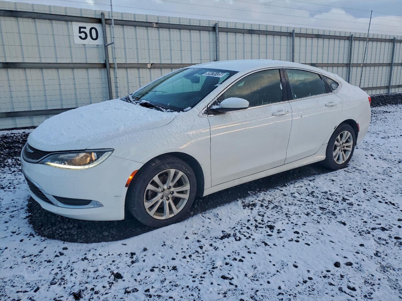 Chrysler 200 Limited Image 1