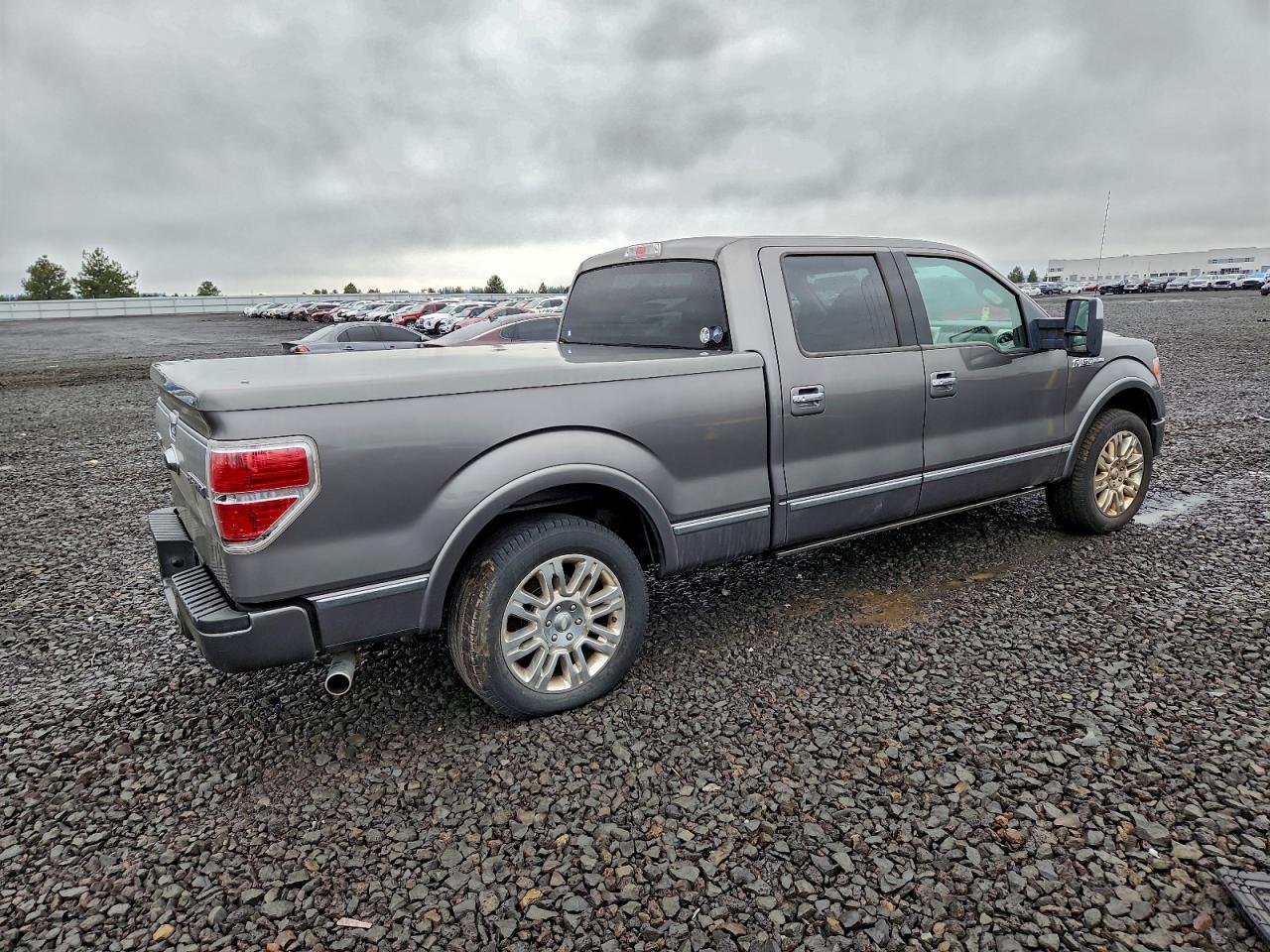 Ford F-150 Supercrew Image 10