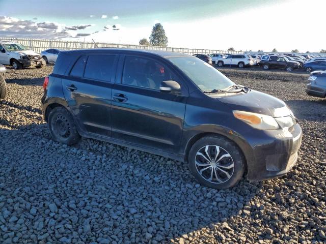 Toyota Scion Image 6