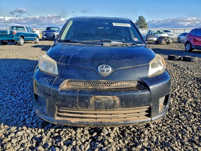 Toyota Scion Image 4