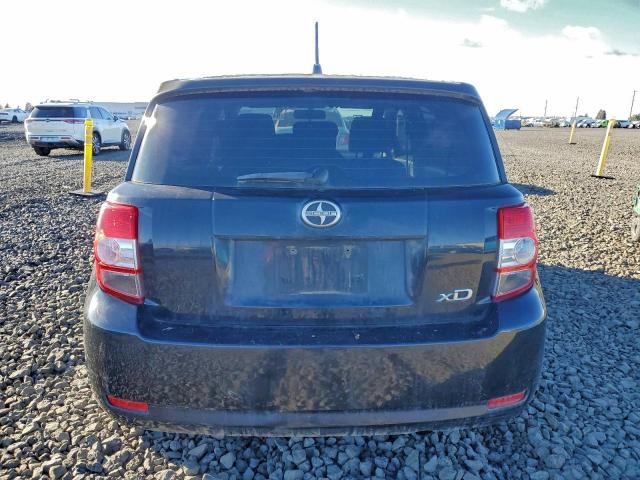 Toyota Scion Image 9