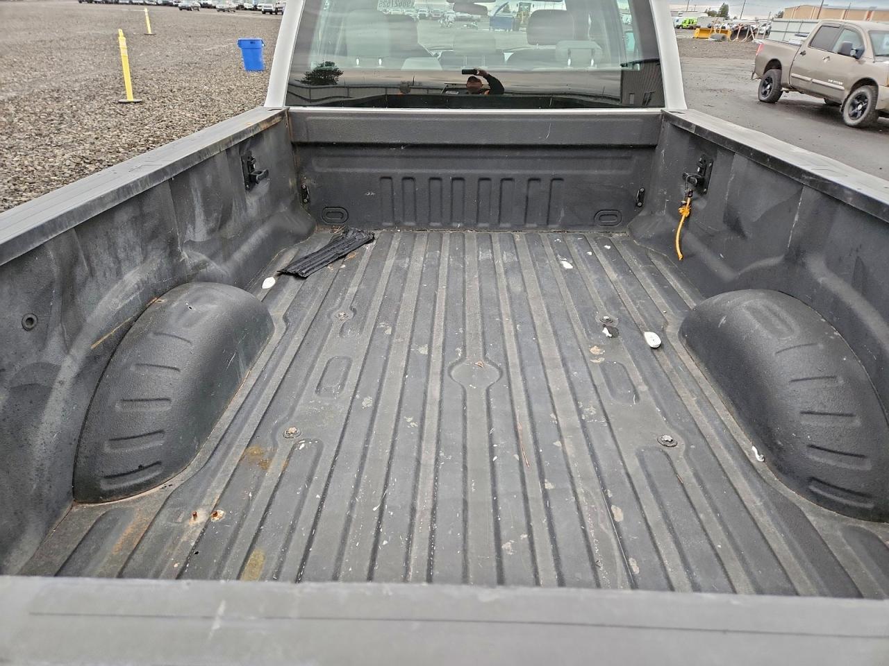 Ford F-350 Super Duty Image 9