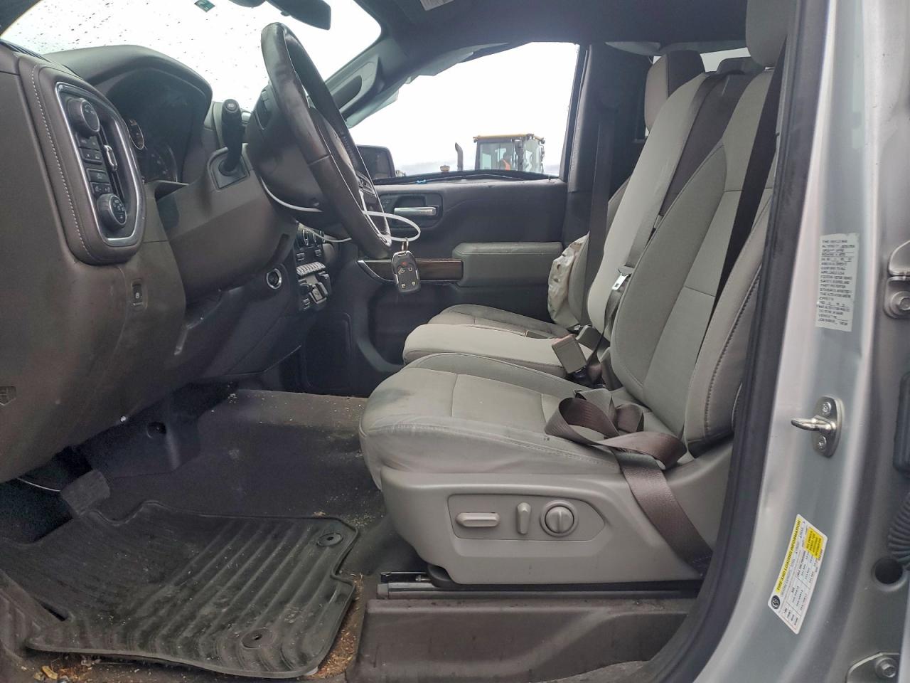 Chevrolet Silverado K1500 Lt Image 4