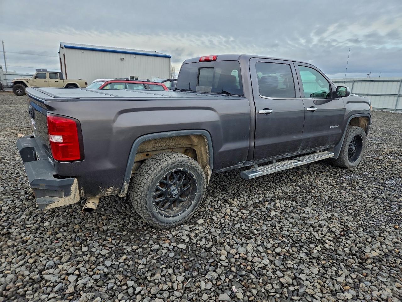 GMC Sierra K1500 Denali Image 5