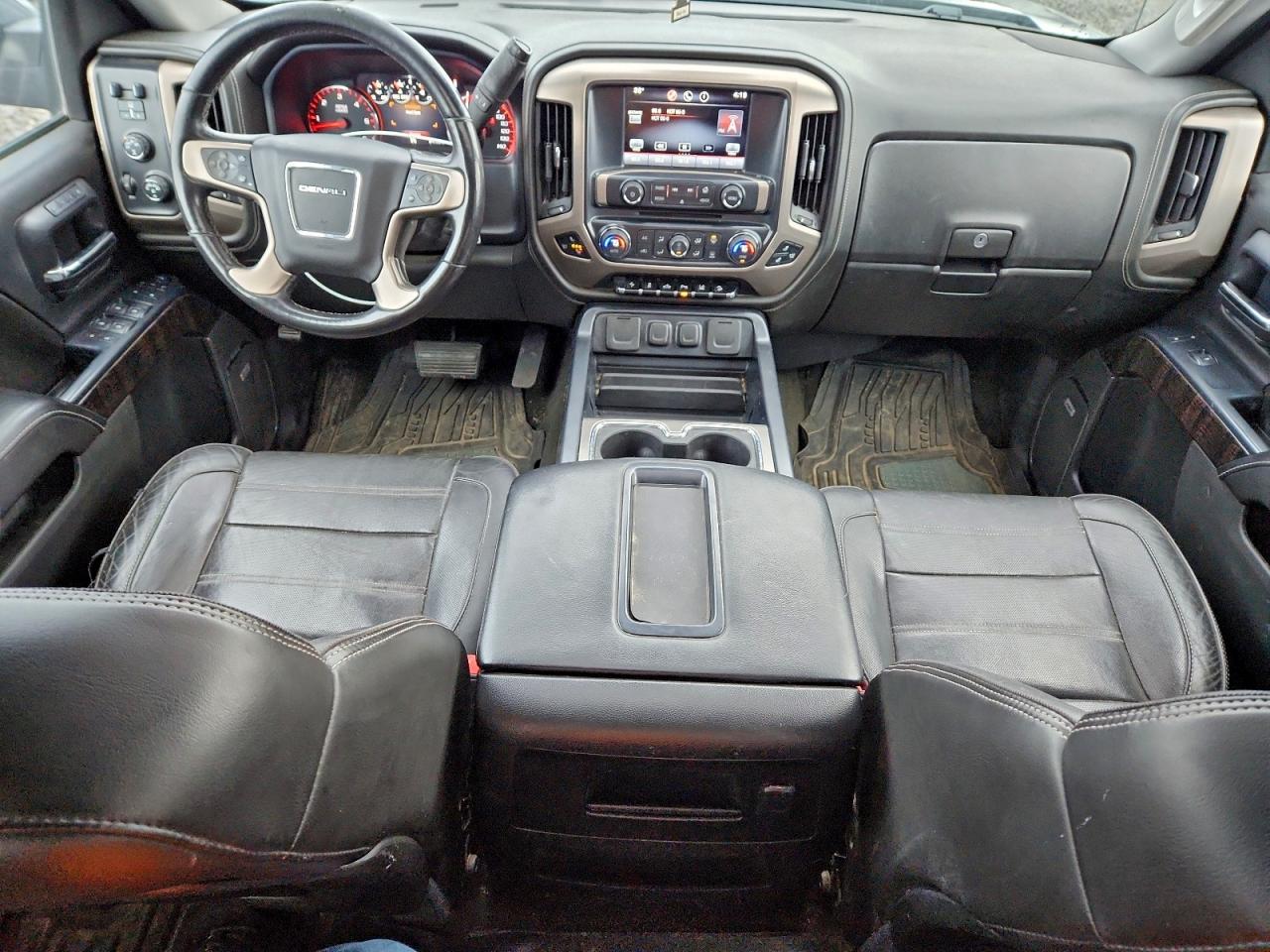 GMC Sierra K1500 Denali Image 11