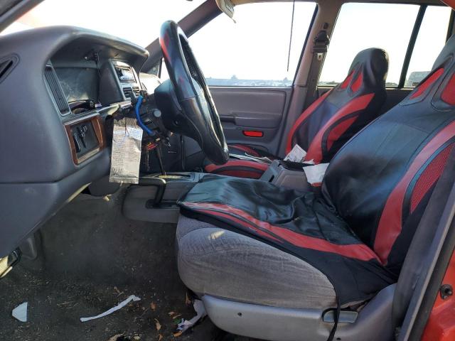 Jeep Grand Cherokee Laredo Image 6